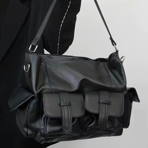 Voyage Utility Cargo Crossbody Tote